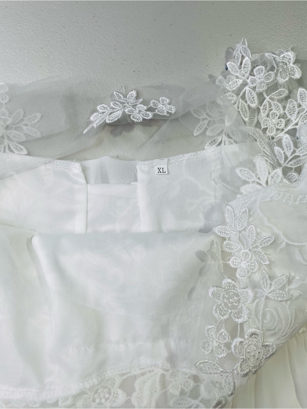 Source Unknown XL White Maxi Chiffon Dress with Floral Lace Bodice Wedding EC - Picture 8 of 8